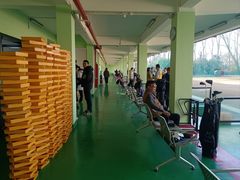 -仙霞高尔夫练习场-停车场