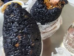 乌饭油条卤蛋-芳婆糕团店(王府大街店)