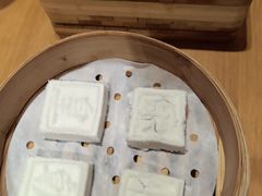 -乐忻皇朝(上海中心大厦店)
