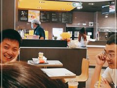 大堂-麦当劳(湖光北街店)