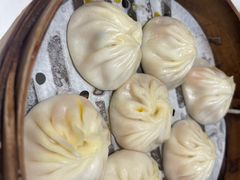 -馋三尺蟹粉小笼(人民广场店)