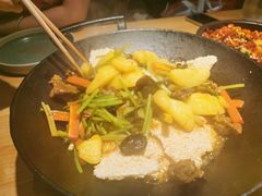 一个锅巴和时蔬-薇酌饮·陕西菜(南门外店)