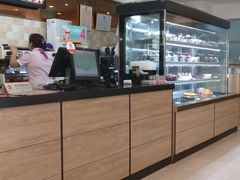 -85度C(生甜甜圈研究工坊·上海局门店)