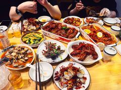 -聚汇三少·龙虾·中餐厅(莫邪路新天地店)