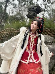 -一揽芳华汉服旗袍体验馆(拙政园店)