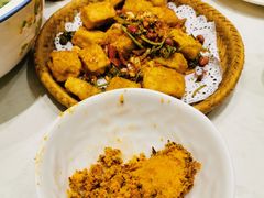 -丁里羊肉小镇(天鹅湖总店)