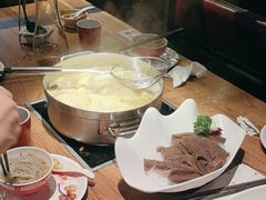 -牛很鲜潮汕牛肉火锅(朝晖路店)