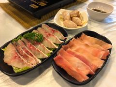 -鲜入围煮花胶鸡海鲜火锅