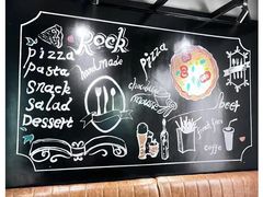 -摇滚披萨(长春街店)