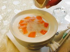 -燕庭·纯燕窝·甜品下午茶(南京西路店)
