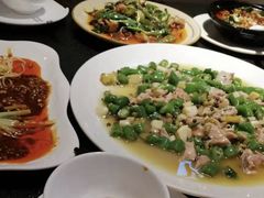 -万重锦·人文川菜馆(骡马市店)