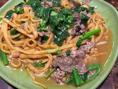 湿炒牛河-胡须佬鸡煲四季火锅(海雅缤纷城店)