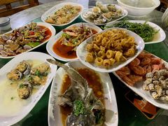 -四川小胡子海鲜(丁村万人海鲜广场店)