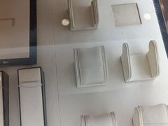 -沐渔二手奢侈品黄金手表包包回收·中古店(广州塔店)