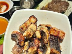 -木槿花韩式炭烤·熟成肉工坊(孙文东路店)