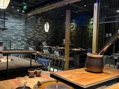 大堂-湊湊火锅·茶憩(杭州湖滨银泰in77店)