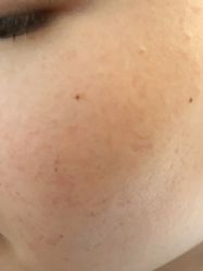 -蕾蕾美颜美容美体