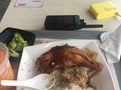 -东方既白(上海浦东国际机场)