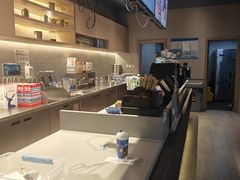 -瑞幸咖啡(新理想大厦店)