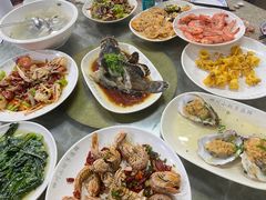 -四川小胡子海鲜(丁村万人海鲜广场店)