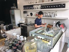 -UNI UNI(环亚凯瑟琳店)