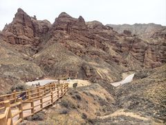 -冰沟丹霞旅游景区