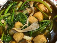 秘制老式麻辣烫-范老二肉串饺子馆(中街店)