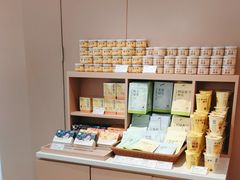 -奈雪的茶(广州万菱汇PRO店)