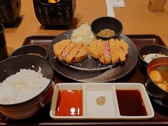 -牛カツ京都勝牛(河原町蛸薬師店)