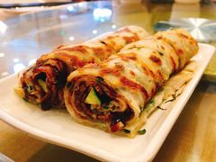葱饼卷牛肉-台北楚楚园馅饼粥(虹桥南丰城店)