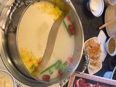 -江小渔鲜鱼火锅(西二道街店)