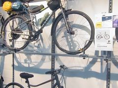 -迪卡侬(西三旗店)