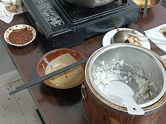 -苗侗地道红酸.酸汤鱼·酸汤牛肉