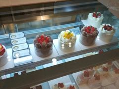 -花花卷卷·鲜食蛋糕(静安久光百货店)