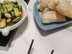 -黄记煌三汁焖锅(新佳丽江汉路店)