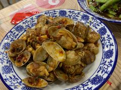 -江城燕子大排档(江汉路步行街店)