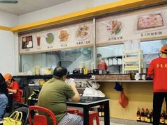 -燊意布拉肠云吞面(中山四路店)