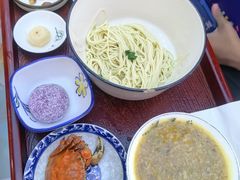 -百年老字号·观振兴蟹黄面·三虾面·苏式面(观前街富仁坊巷店)