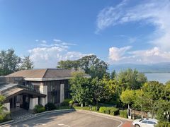 -西昌邛海湾柏樾酒店(原邛海湾柏栎度假酒店)