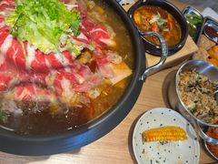 -WOW LUCKY创意韩料(龙阳广场店)