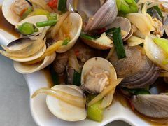 -覃记海鲜美食餐厅