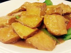 闫府第一福-闫府私房菜·百年鲁菜(恒隆店)