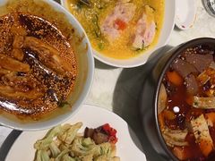 -孔雀云贵川·融合菜(长宁来福士店)