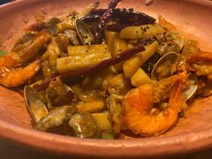 黑松露牛肝菌焖牛蛙-云海肴·汽锅鸡·云南菜(天山百盛优客店)