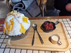 -董眼镜火锅(洪崖洞总店)
