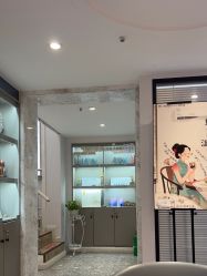 -咪咪专业脱毛连锁机构