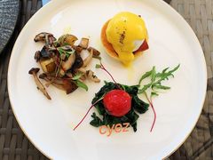 华懋阁班尼迪克鸡蛋-上海和平饭店华懋阁 Cathay Room