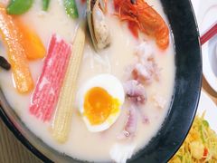 -滋味满屋美食坊(上海街店)