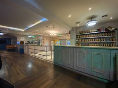 -奔马滚轴溜冰场