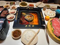 番茄麻辣锅-老牌坊云南鱼豆花火锅(哈西万达店)